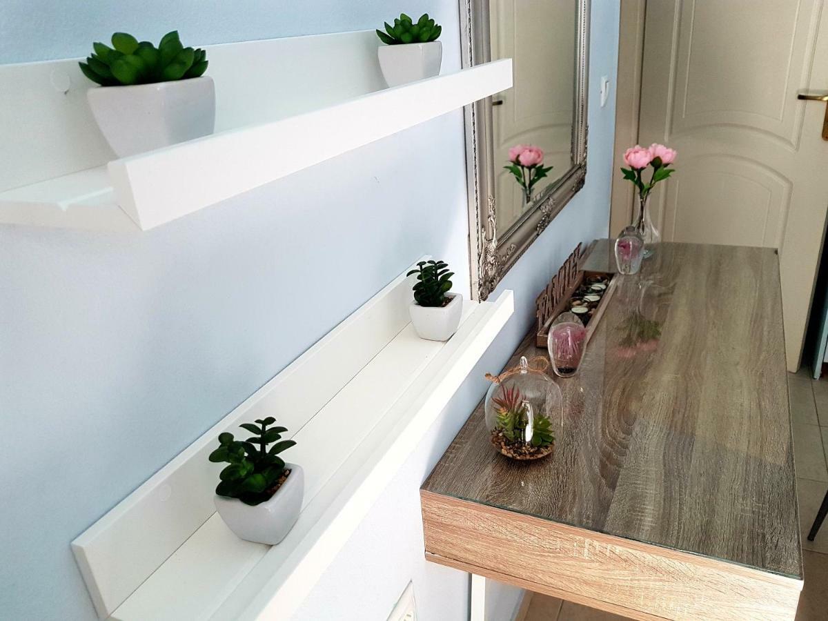 Cozy Apartment Near Monastiraki Atenas Exterior foto